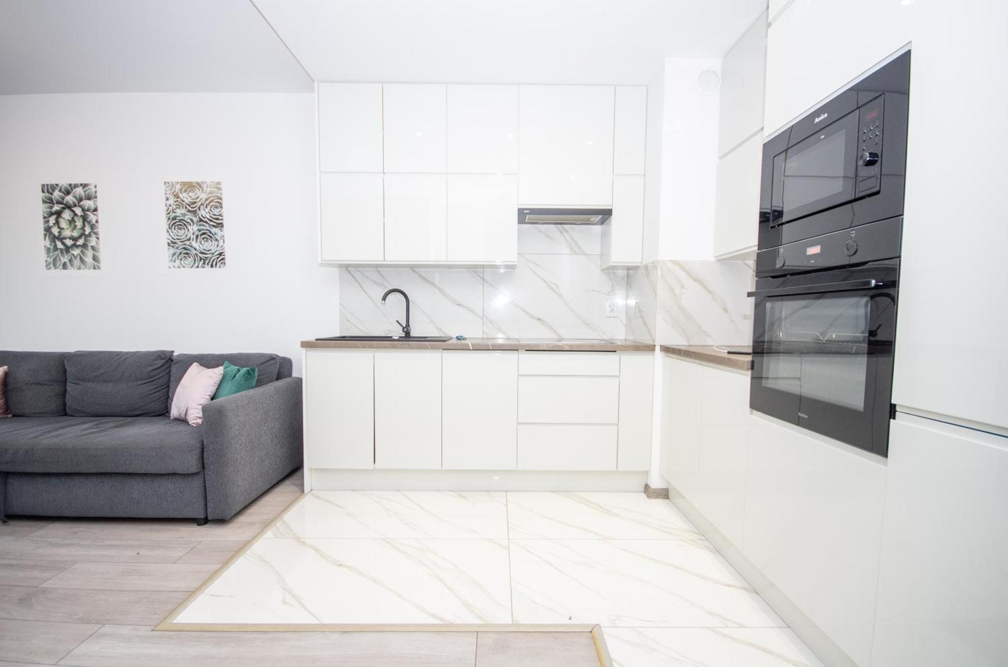 Inpoint Zablocie Modern Apartments For Work&Travel Krasków Exterior foto